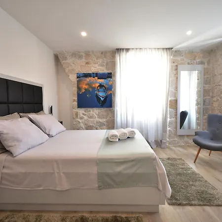 게스트하우스 Bernardi 2 4*